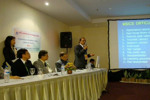 Leading cataract specialists at ISMSICS 3rd conference Indonesia